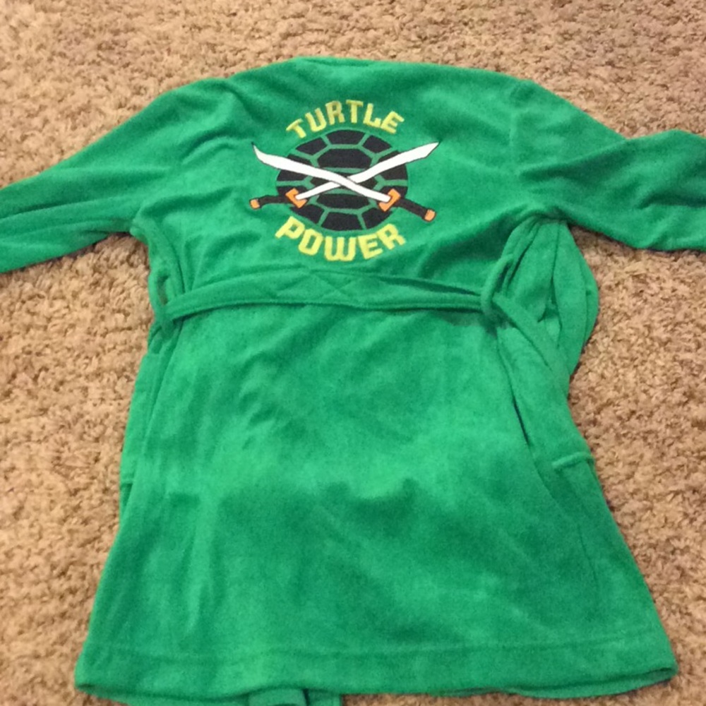 XS Robe - Picture 3 of 4